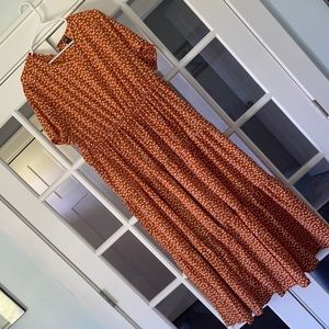 Orange daisy print Maxi Dress